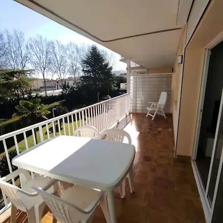 Reformado Con Aparcamiento. Playa 5min A Pie. Апартаменты